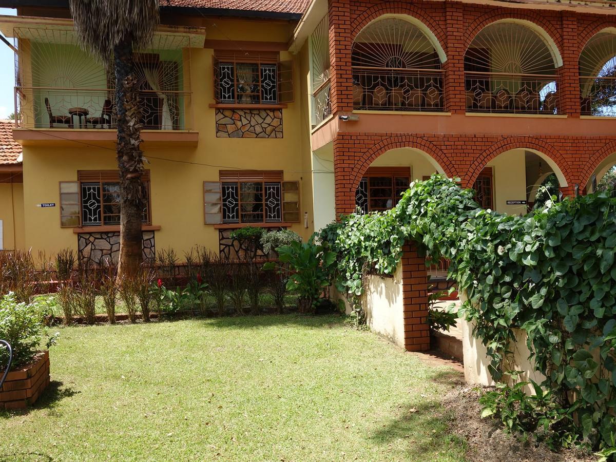 Bridgeway Guest House Jinja Exterior foto